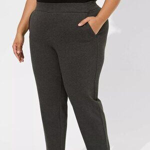 Torrid Pull-On Relaxed Taper Studio Luxe Ponte High-Rise Pant Sz 1S